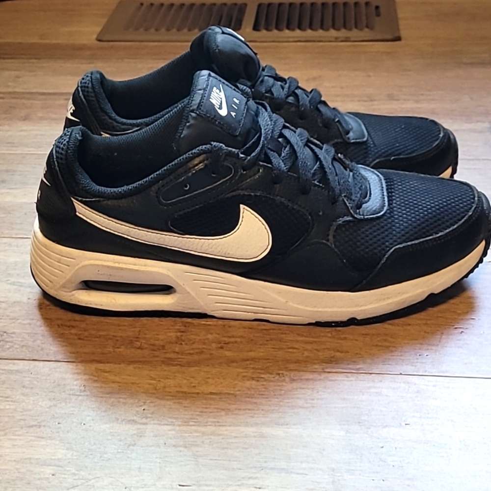 Nike Air Max Size 9 Mens Black
